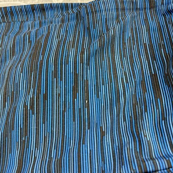 Mens Lululemon Shorts - Picture 6 of 8